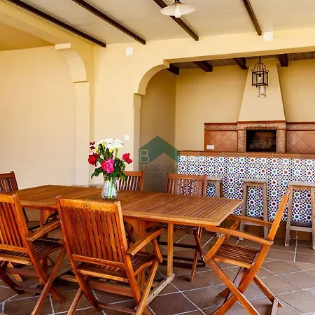 Villa Almendro *